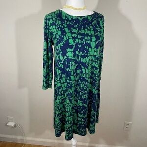 Hourglass Lilly sz X SM /SM tunic length top in green and blue knit print
